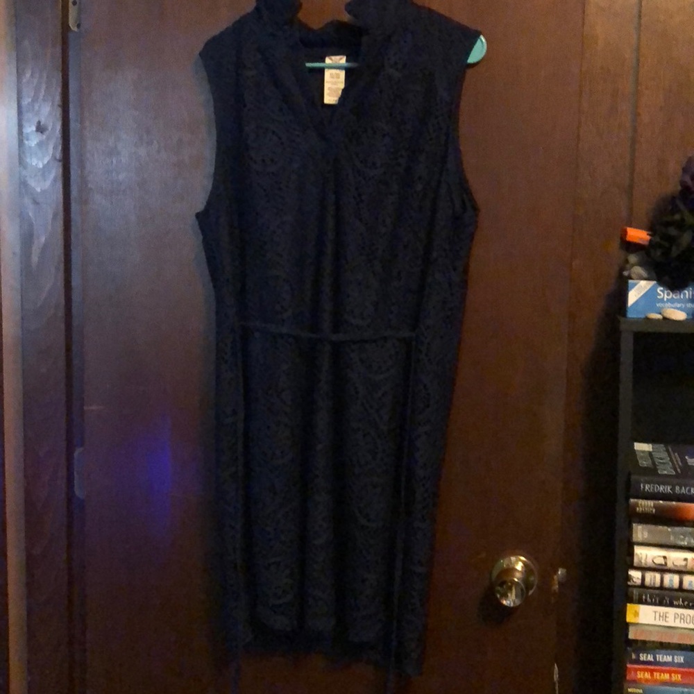 navy blue lace dress with slip